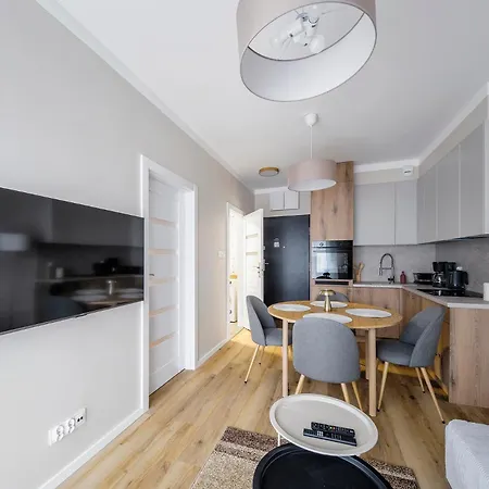 Apartment Rentplanet - Marcelinska Poznan