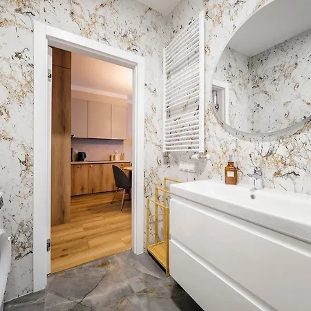 Apartment Rentplanet - Marcelinska Poznan