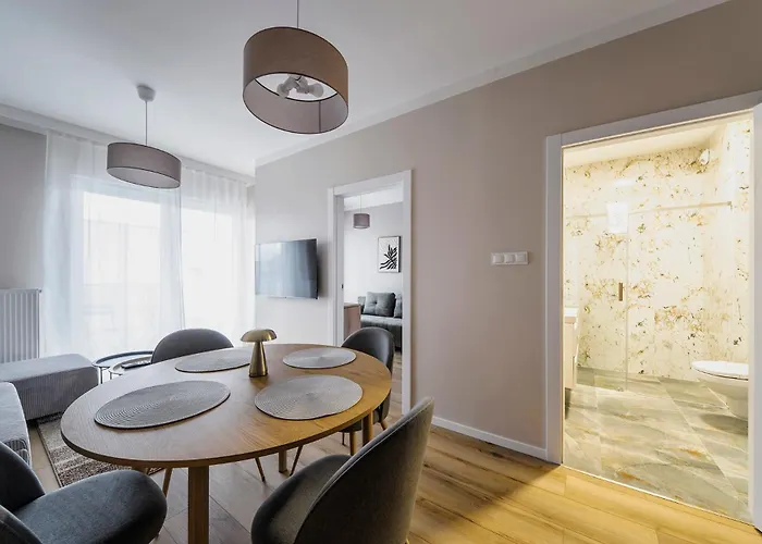 Rentplanet - Marcelinska Apartment